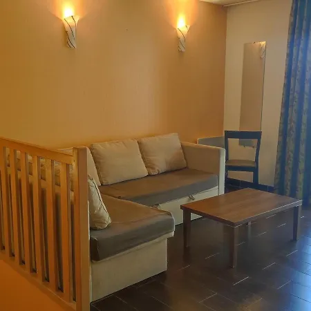 : T3 De 50m² Avec Terrasse, Piscine, Animaux Admis - Fr-1-165b-12 شقة