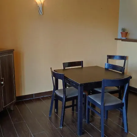 Location T3 A Jausiers, 6 Pers, Avec Terrasse, Piscine Interieure Chauffee Et Proche De La Nature - Fr-1-165b-12 Lejlighed