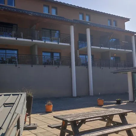 Location T3 A Jausiers, 6 Pers, Avec Terrasse, Piscine Interieure Chauffee Et Proche De La Nature - Fr-1-165b-12 Apartment